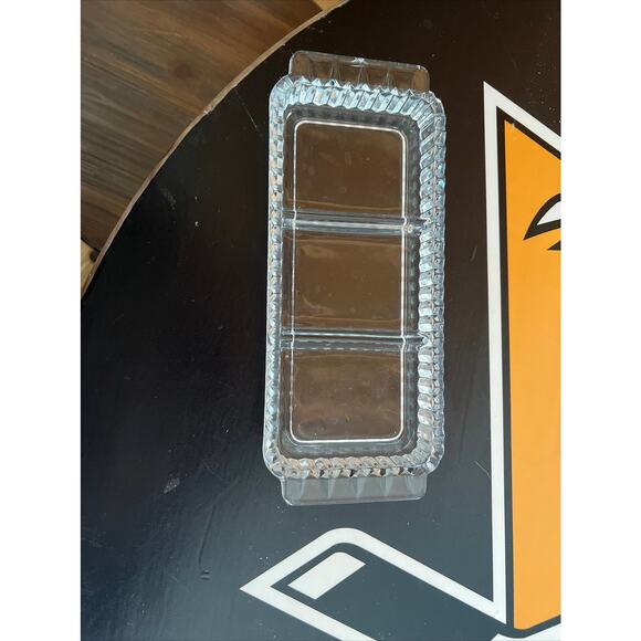 Vintage Divided Glass Relish tray - Picture 3 of 8